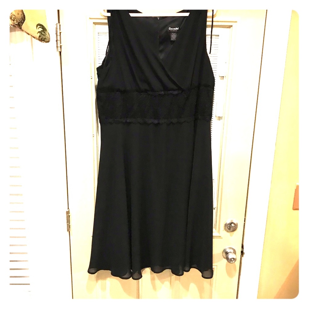 Ladies plus size black dress.